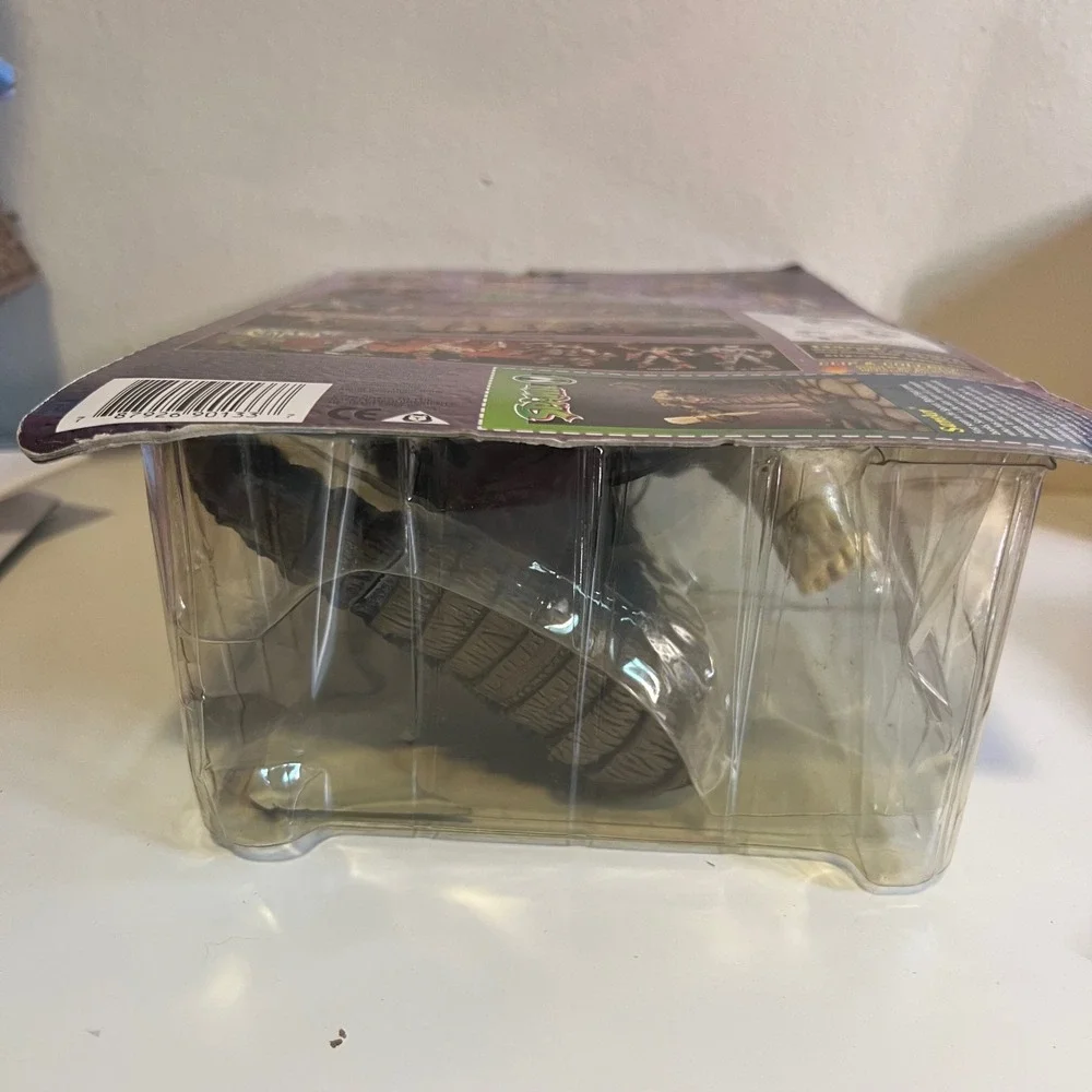McFarlane Toys 6